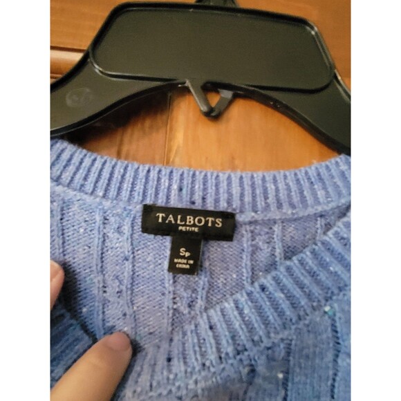 Women's petite small Talbots sweater - Picture 3 of 5